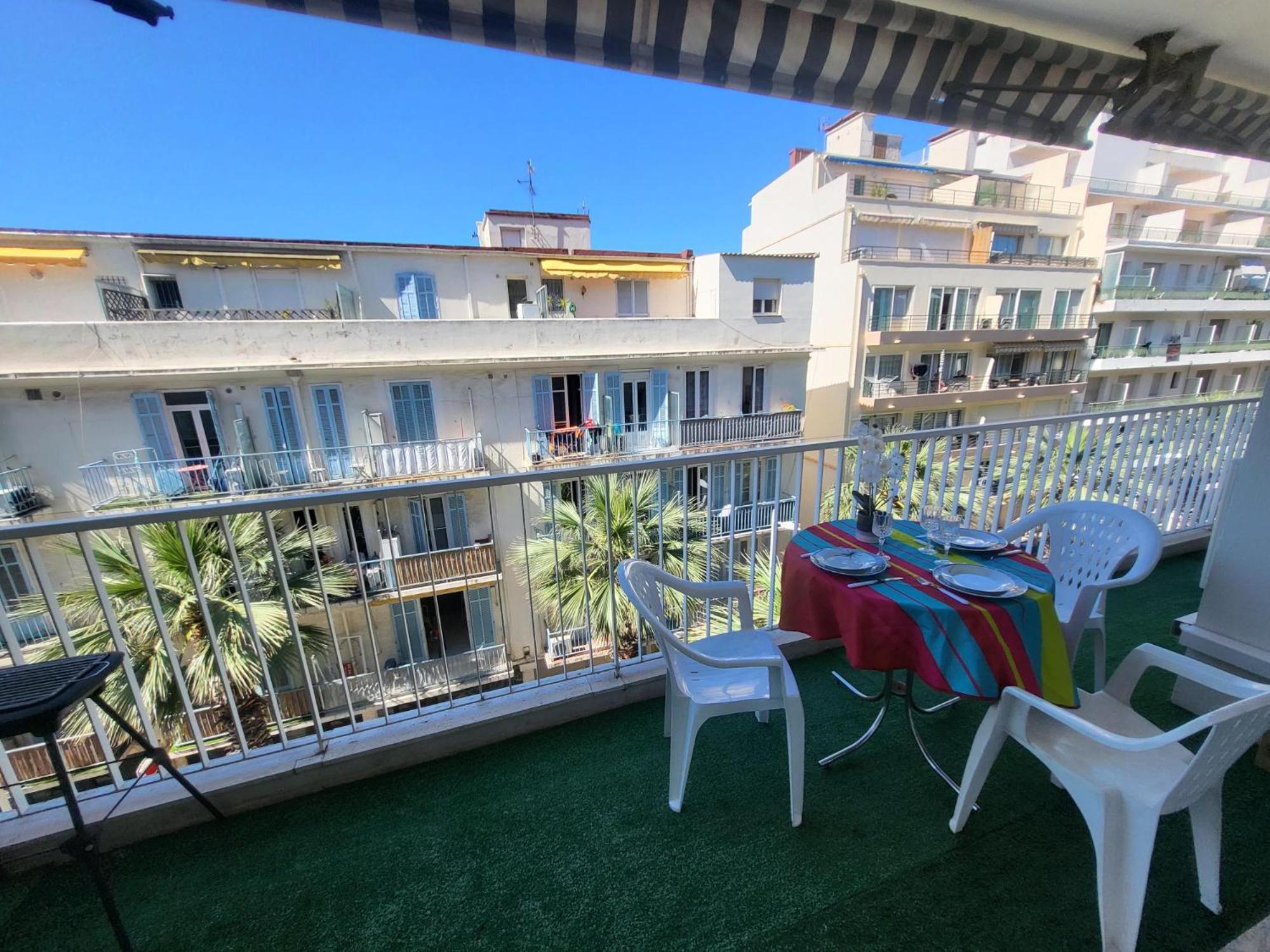 T3 Coeur De Juan B R I S T O L Antibes